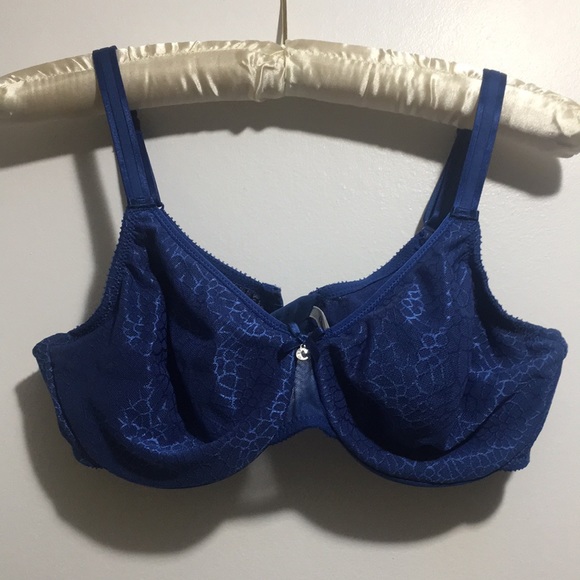 Chantelle Other - CHANTELLE C Magnifique Seamless Unlined Bra